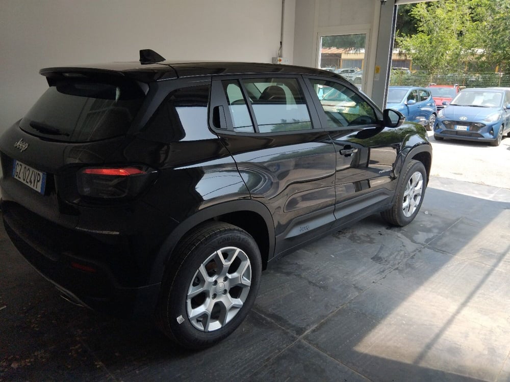 Jeep Avenger nuova a Roma (6)
