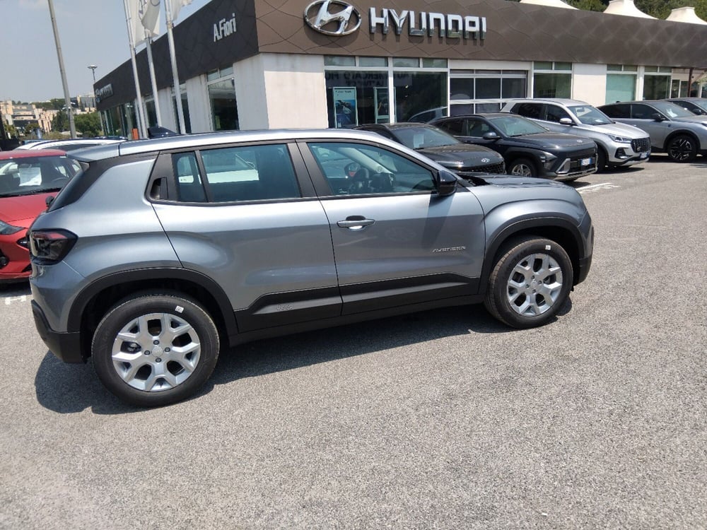 Jeep Avenger nuova a Roma (6)
