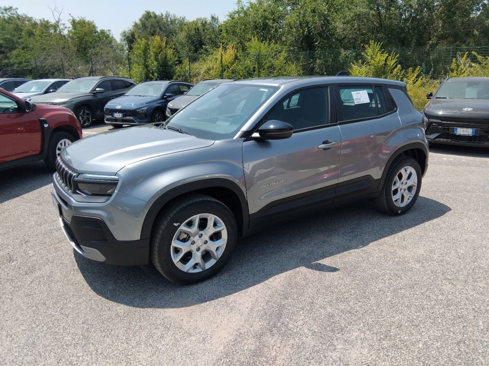 Jeep Avenger nuova a Roma (8)