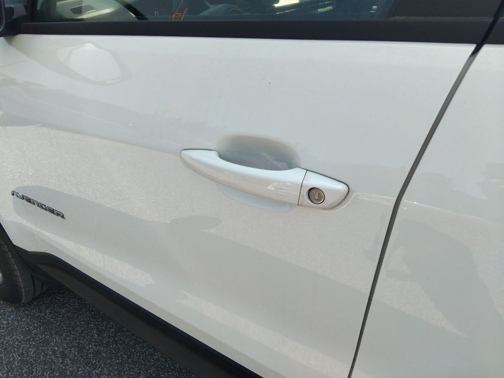 Jeep Avenger nuova a Roma (9)