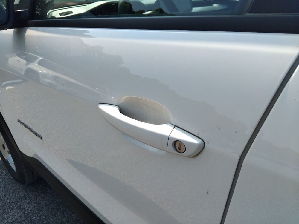 Jeep Avenger nuova a Roma (9)