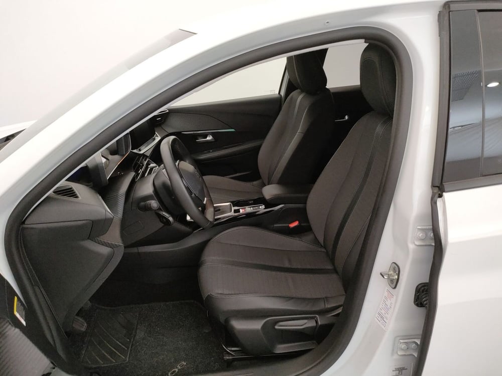 Peugeot 208 usata a Varese (10)