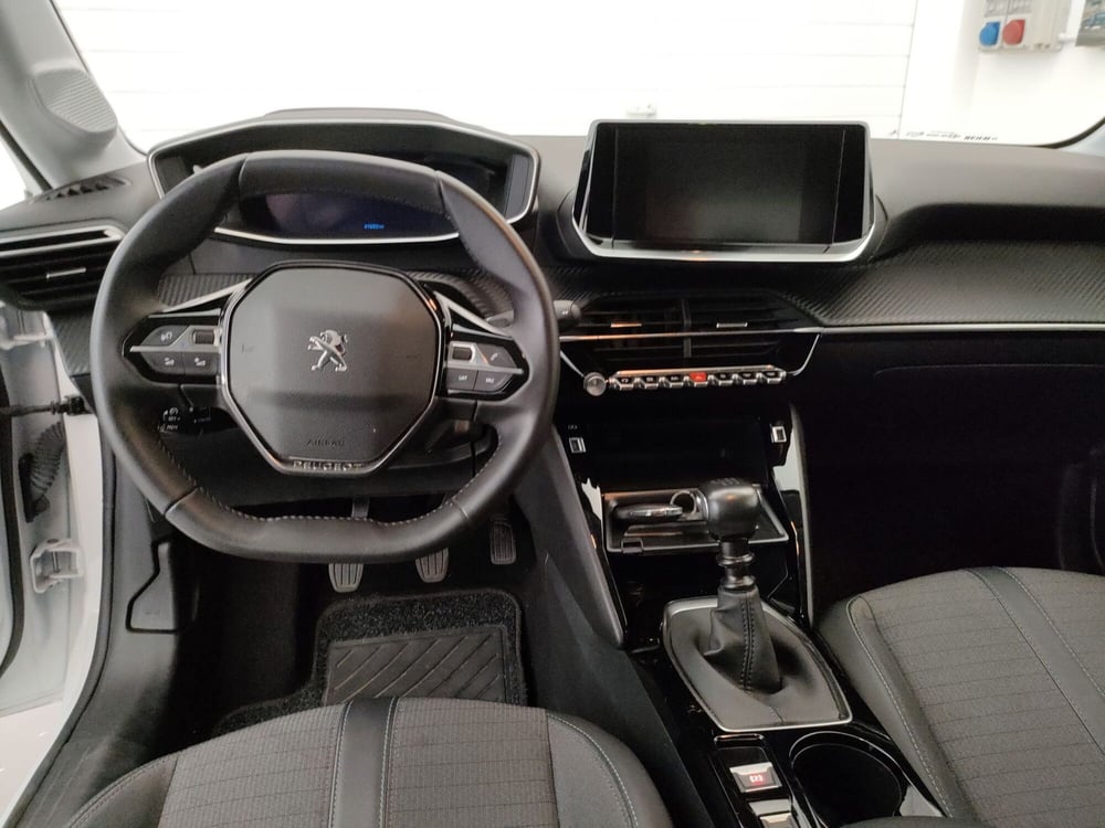 Peugeot 208 usata a Varese (12)