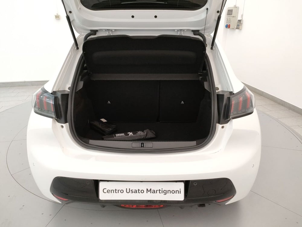 Peugeot 208 usata a Varese (9)