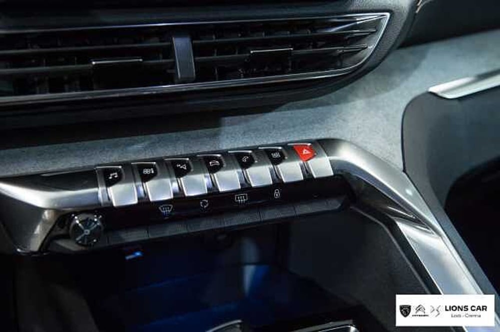 Peugeot 3008 usata a Lodi (17)