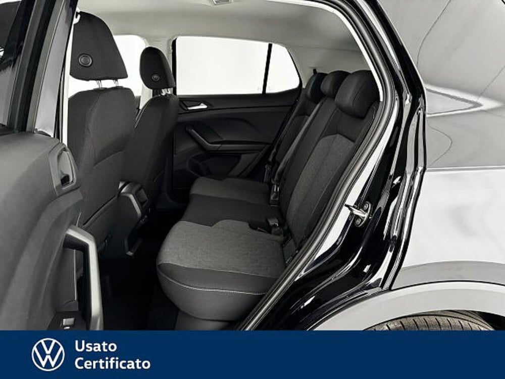 Volkswagen T-Cross nuova a Vicenza (9)