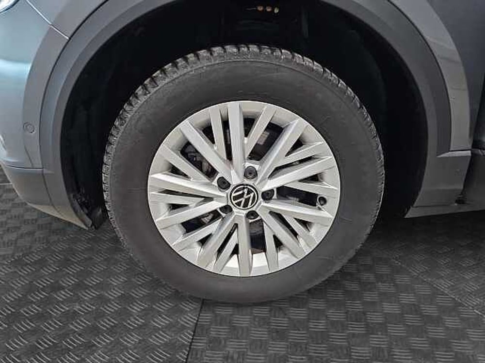 Volkswagen T-Roc usata a Lecco (11)