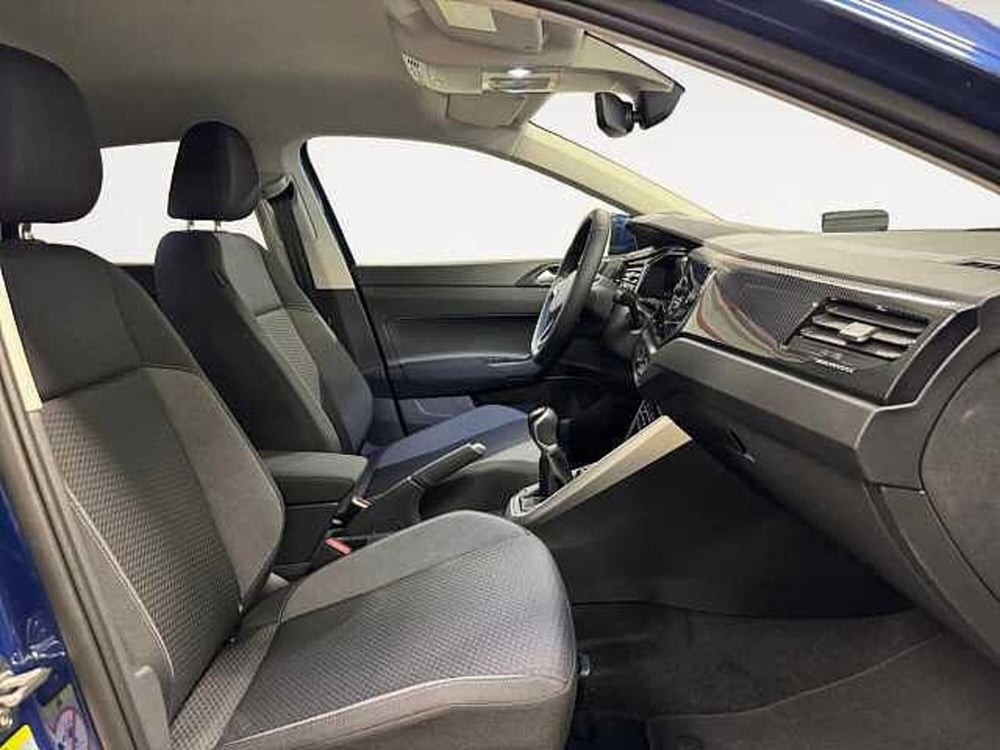 Volkswagen Taigo nuova a Lecco (14)