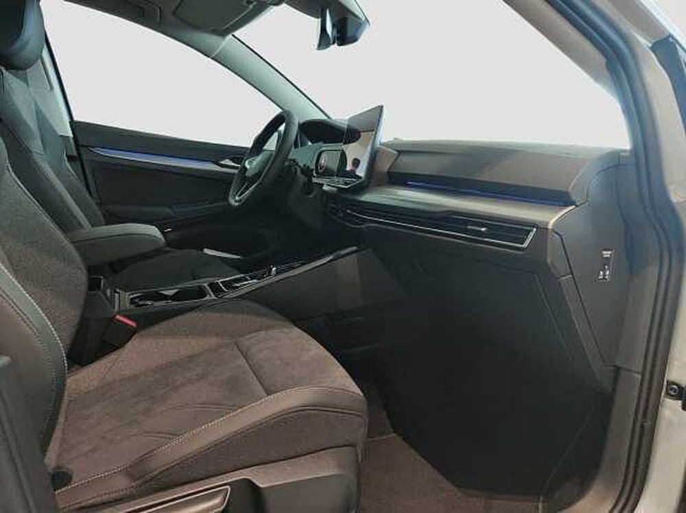 Volkswagen Golf nuova a Como (15)