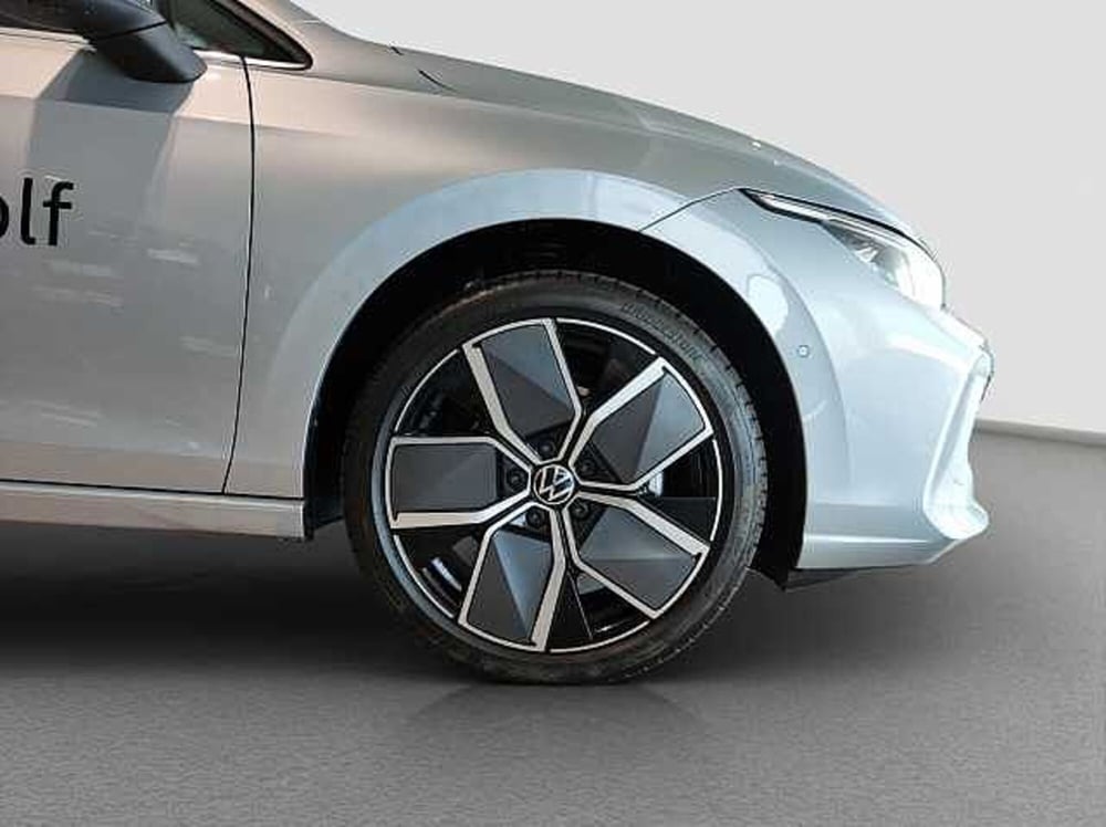 Volkswagen Golf nuova a Como (6)