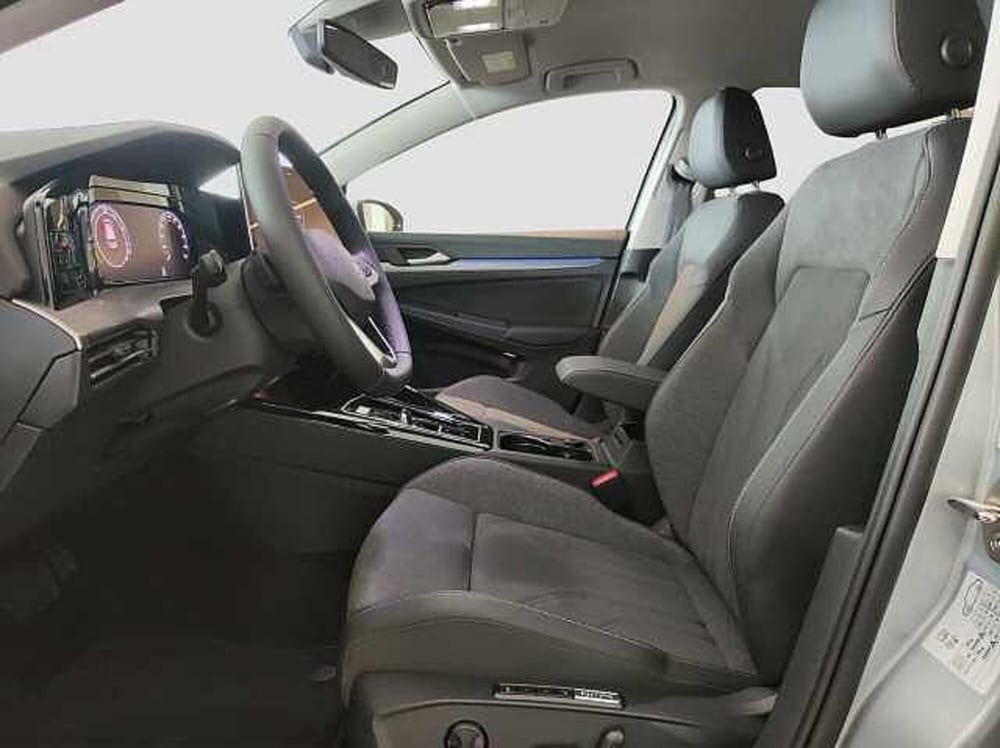 Volkswagen Golf nuova a Como (7)