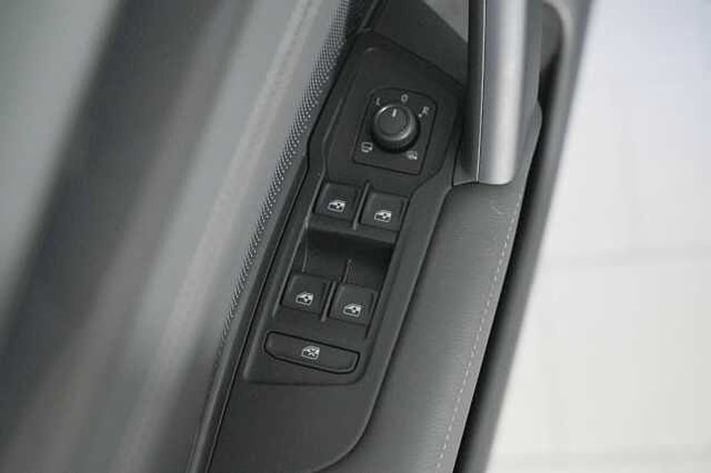 Volkswagen Tiguan usata a Como (14)