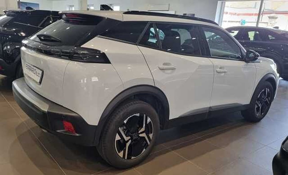 Peugeot 2008 usata a Milano (3)