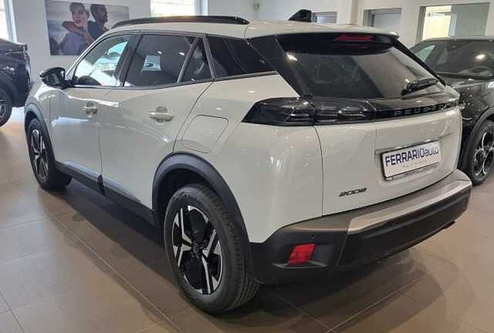 Peugeot 2008 usata a Milano (4)