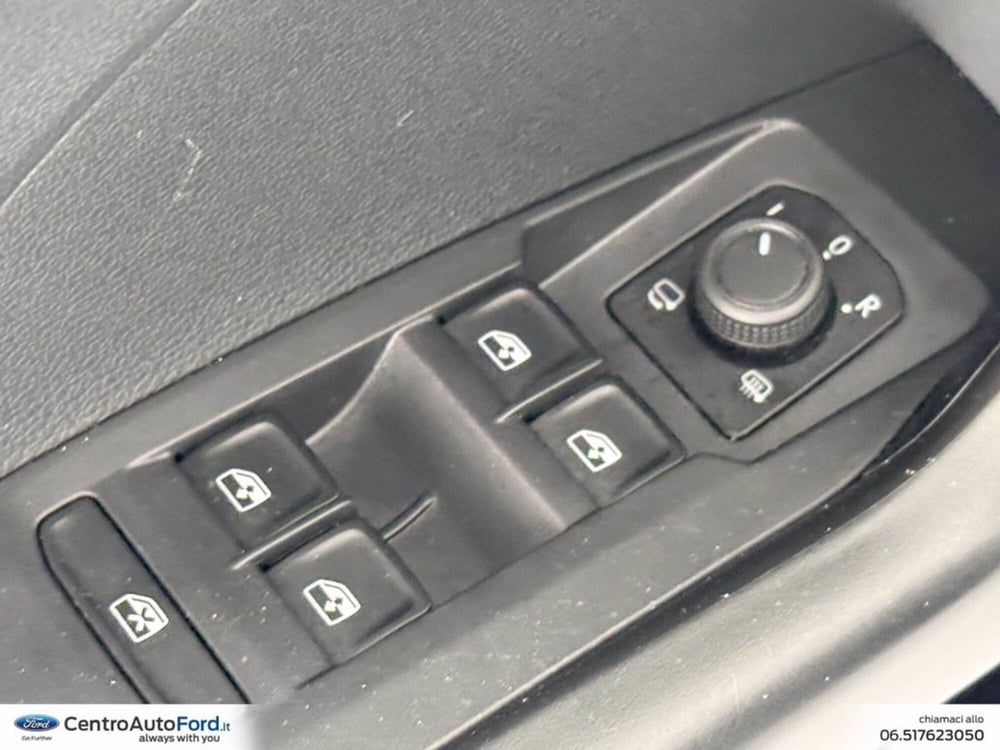 Volkswagen T-Cross usata a Roma (19)