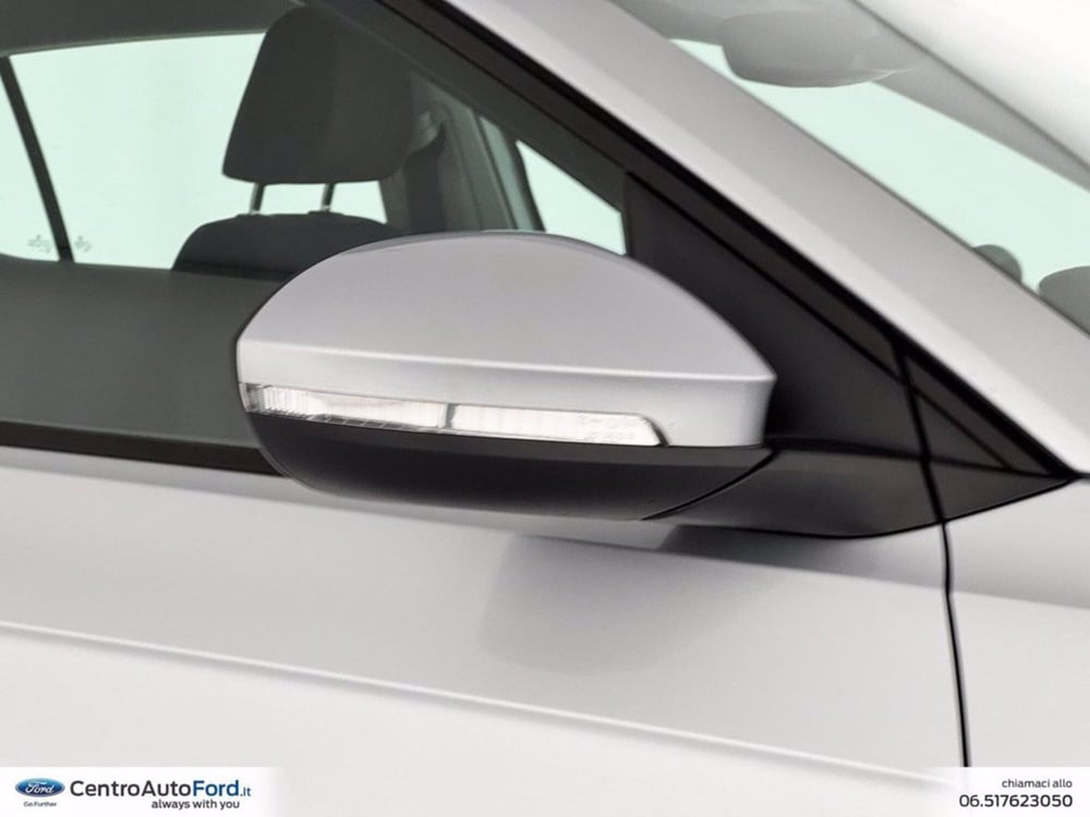Volkswagen T-Cross usata a Roma (15)