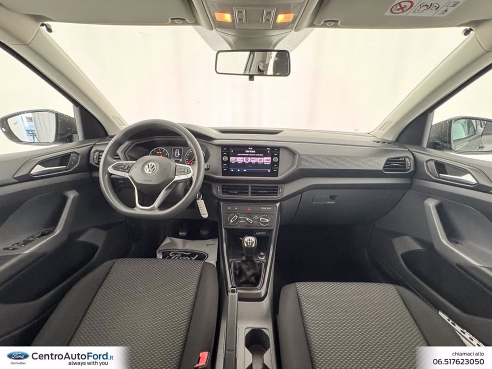 Volkswagen T-Cross usata a Roma (10)