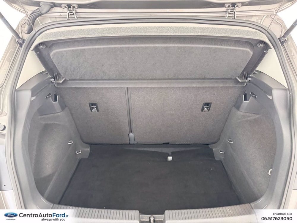 Volkswagen T-Cross usata a Roma (11)