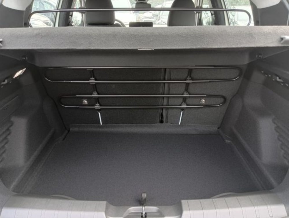 Jeep Avenger nuova a Brescia (14)