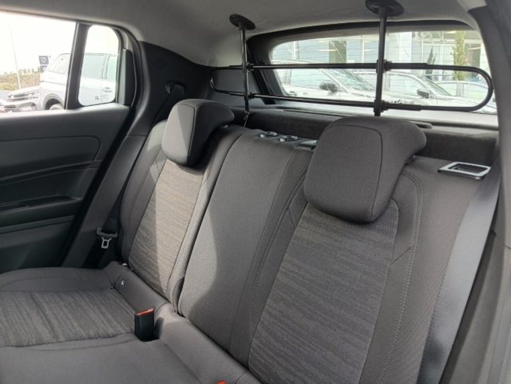 Jeep Avenger nuova a Brescia (9)
