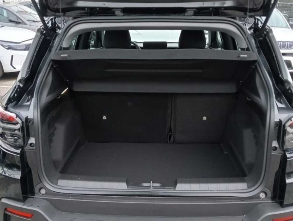 Jeep Avenger nuova a Brescia (10)
