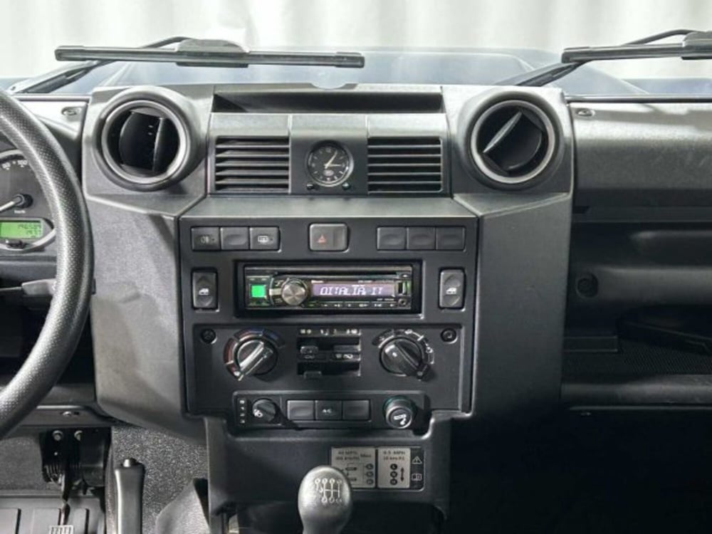 Land Rover Defender usata a Sondrio (13)