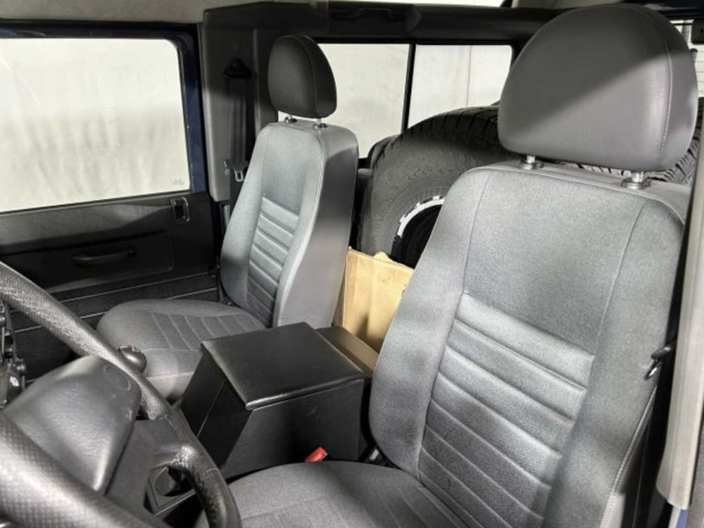 Land Rover Defender usata a Sondrio (17)