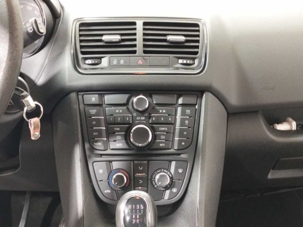 Opel Meriva usata a Sondrio (13)
