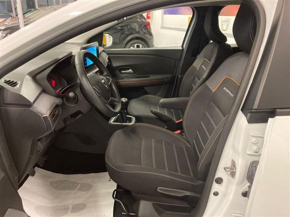 Dacia Sandero usata a Brescia (13)