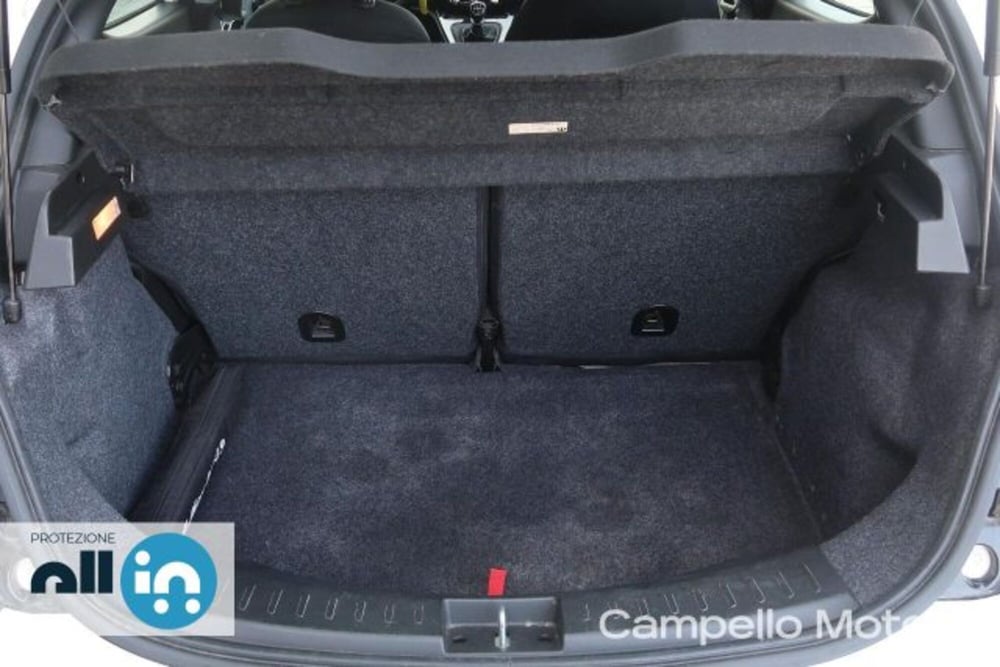 Lancia Ypsilon usata a Venezia (12)