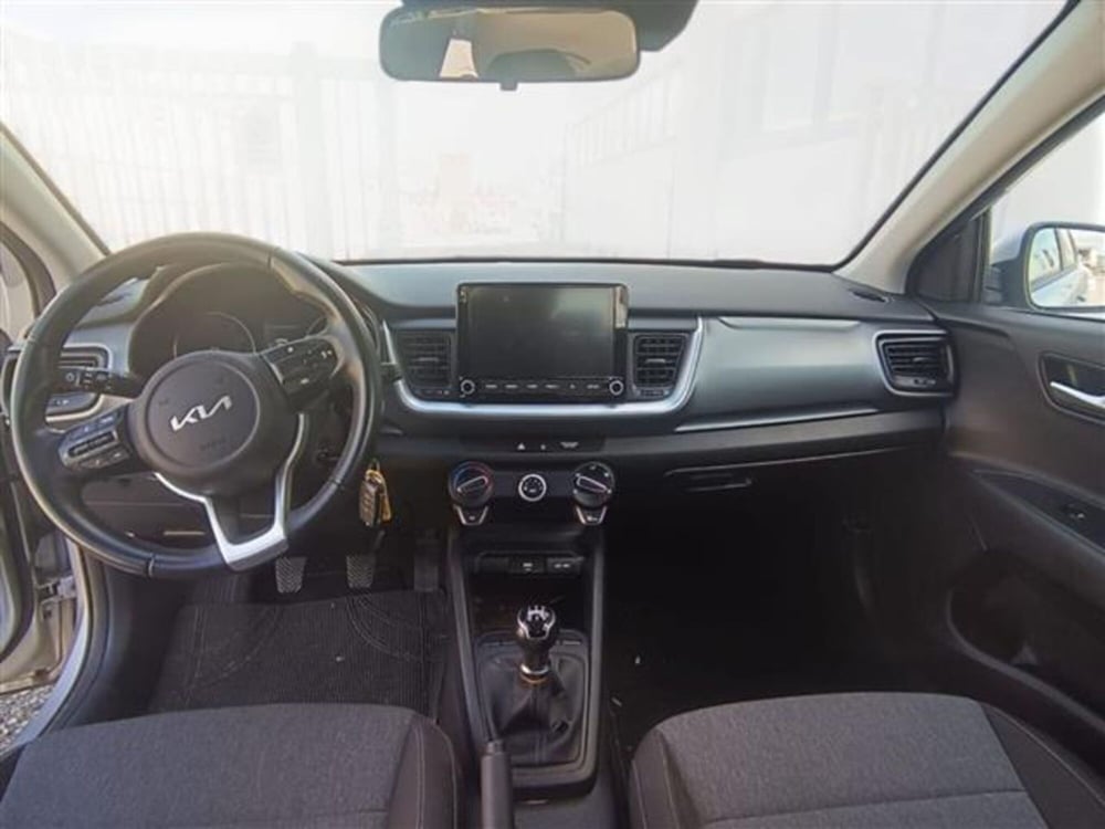 Kia Stonic usata a Livorno (10)