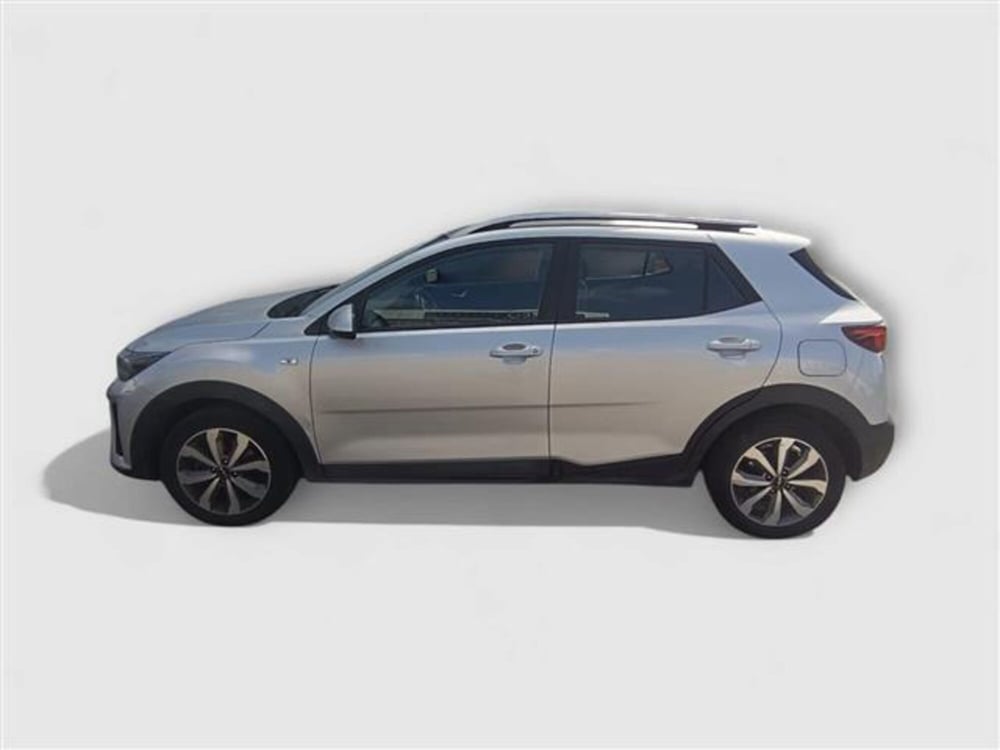 Kia Stonic usata a Livorno (2)