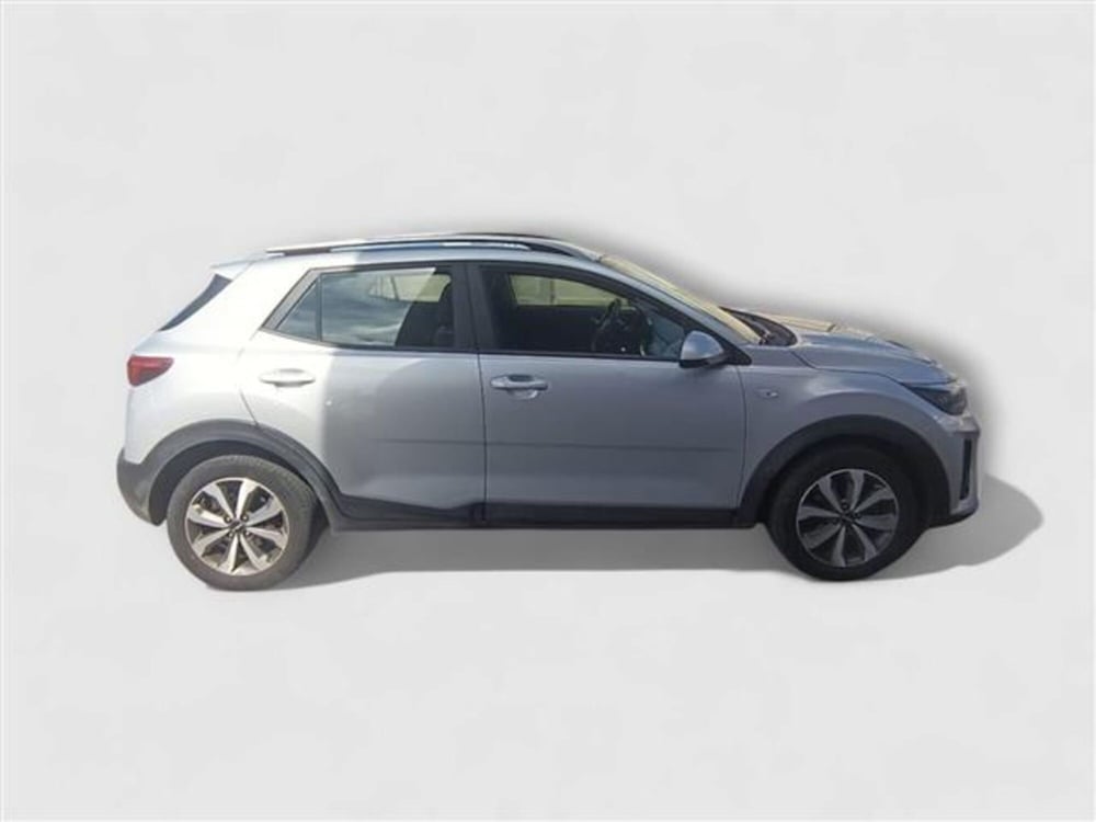 Kia Stonic usata a Livorno (6)