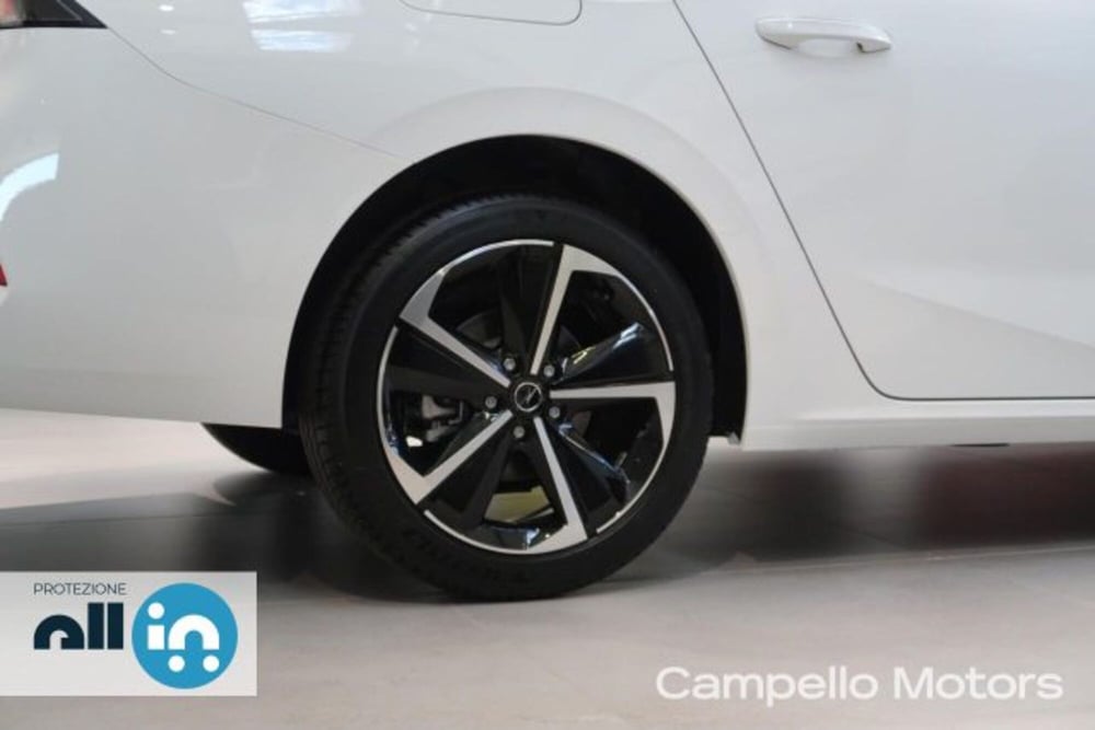 Opel Astra nuova a Venezia (17)