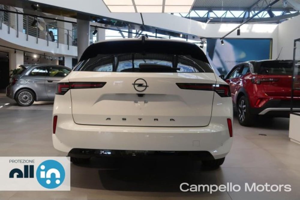 Opel Astra nuova a Venezia (3)