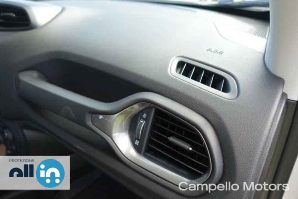 Jeep Renegade usata a Venezia (12)