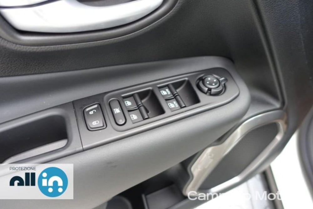 Jeep Renegade usata a Venezia (18)