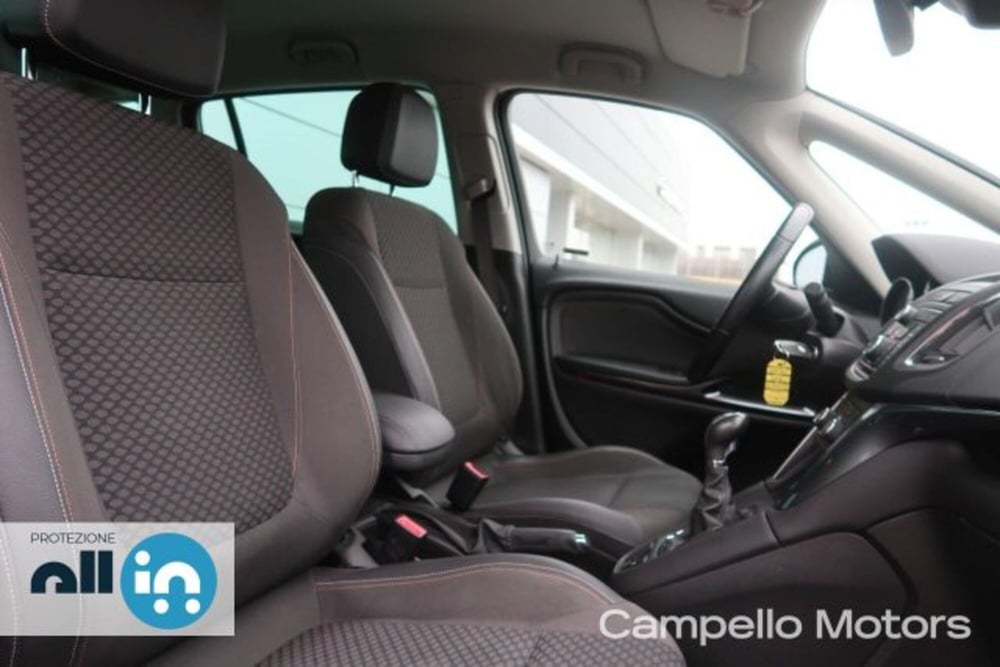 Opel Zafira Tourer usata a Venezia (15)