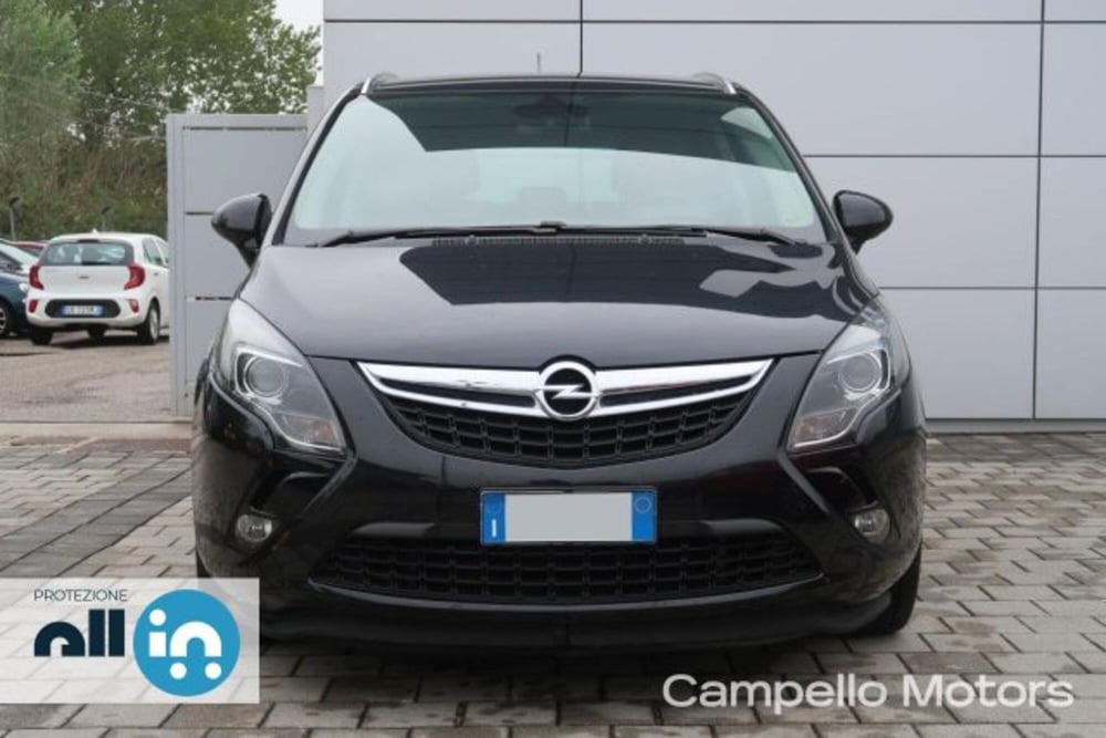 Opel Zafira Tourer usata a Venezia (2)