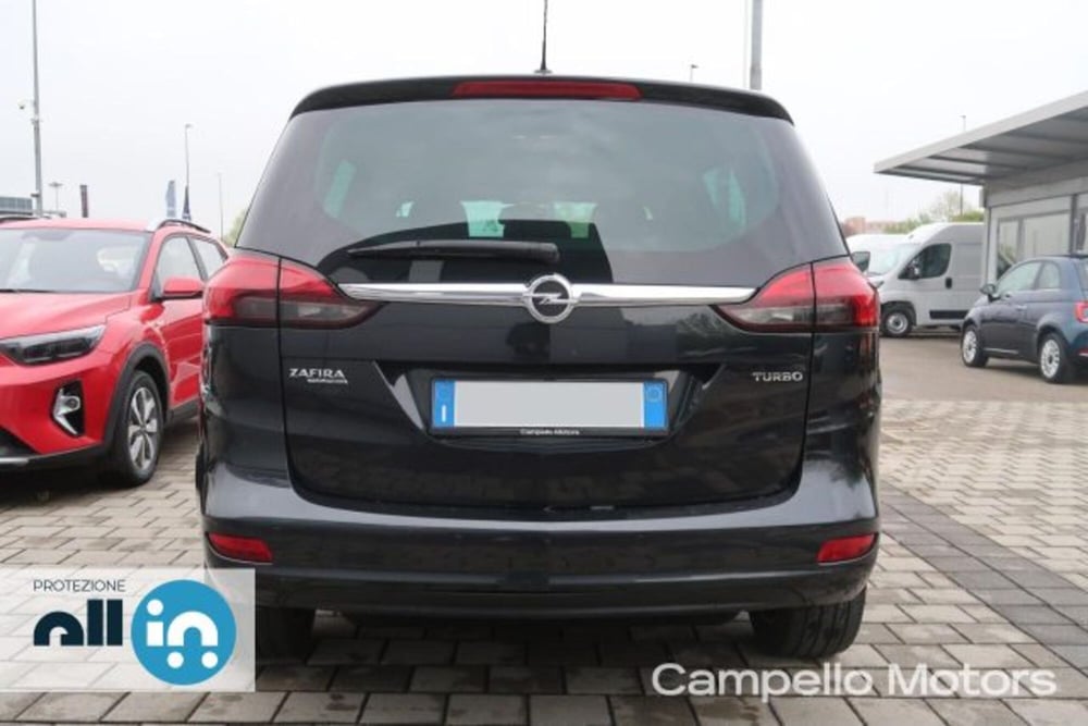 Opel Zafira Tourer usata a Venezia (4)