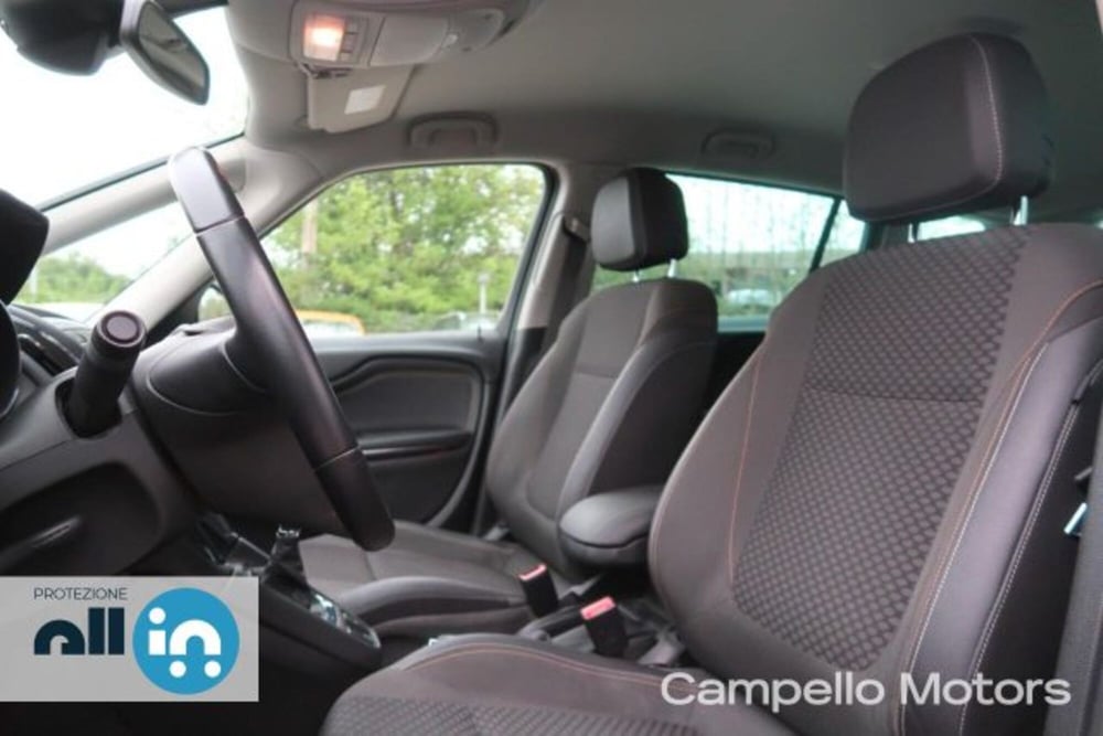 Opel Zafira Tourer usata a Venezia (5)