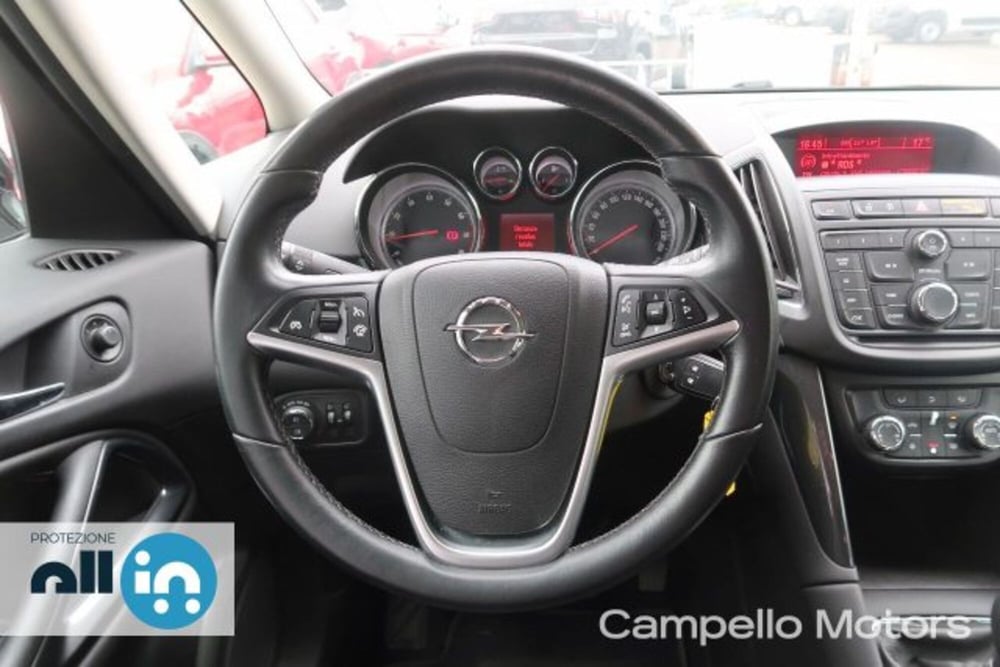 Opel Zafira Tourer usata a Venezia (8)
