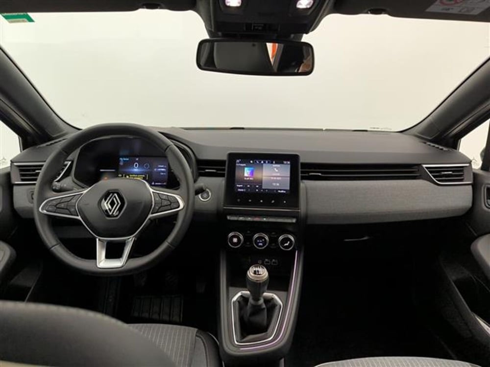 Renault Clio usata a Milano (13)