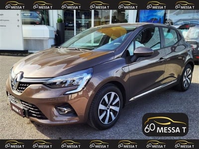 Renault Clio 1.6 E Tech full hybrid 145cv Techno qstomize van del 2020 usata a Monza