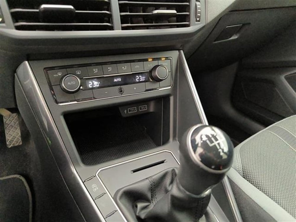 Volkswagen Polo usata a Milano (11)