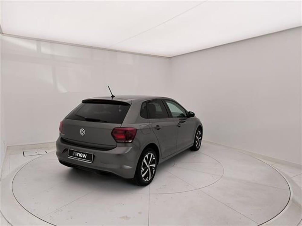 Volkswagen Polo usata a Milano (5)
