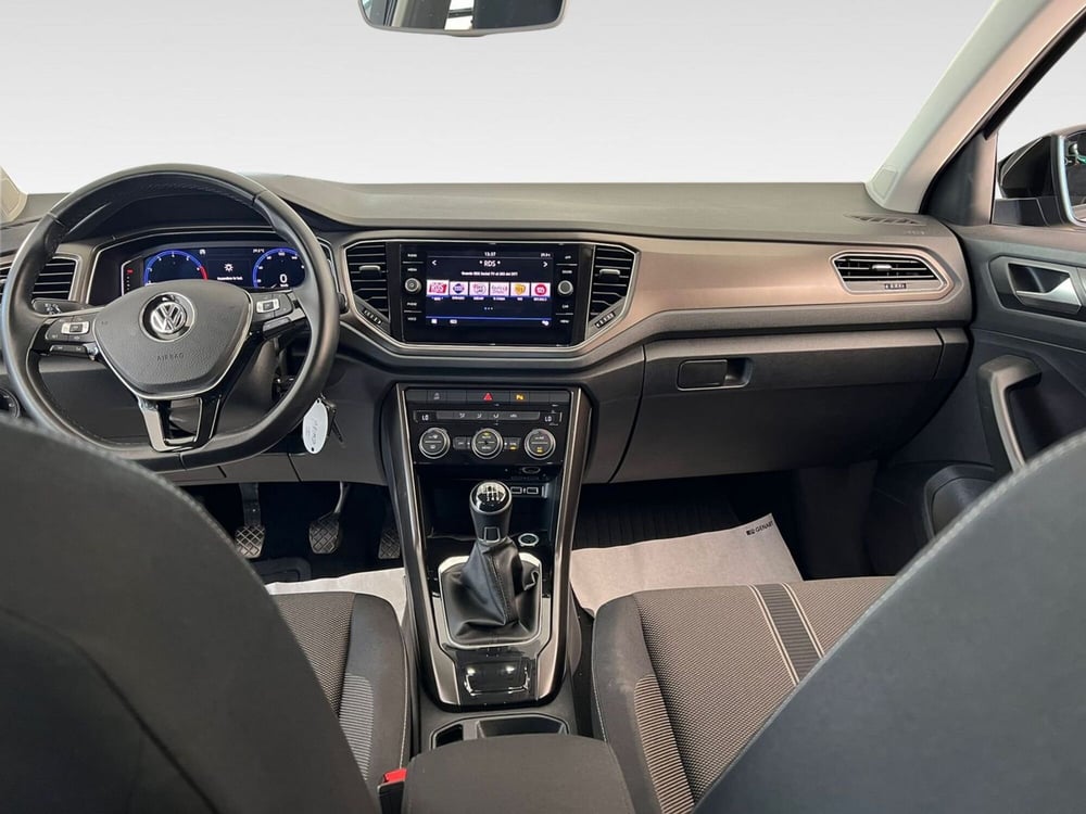 Volkswagen T-Roc usata a Frosinone (11)