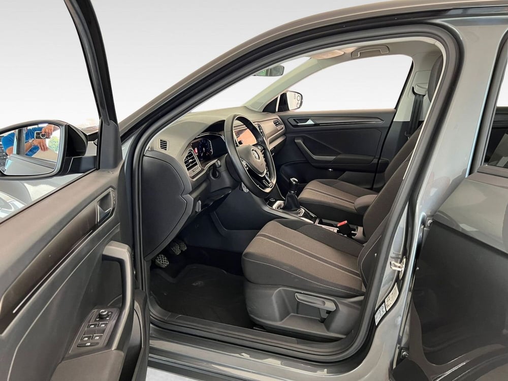 Volkswagen T-Roc usata a Frosinone (12)