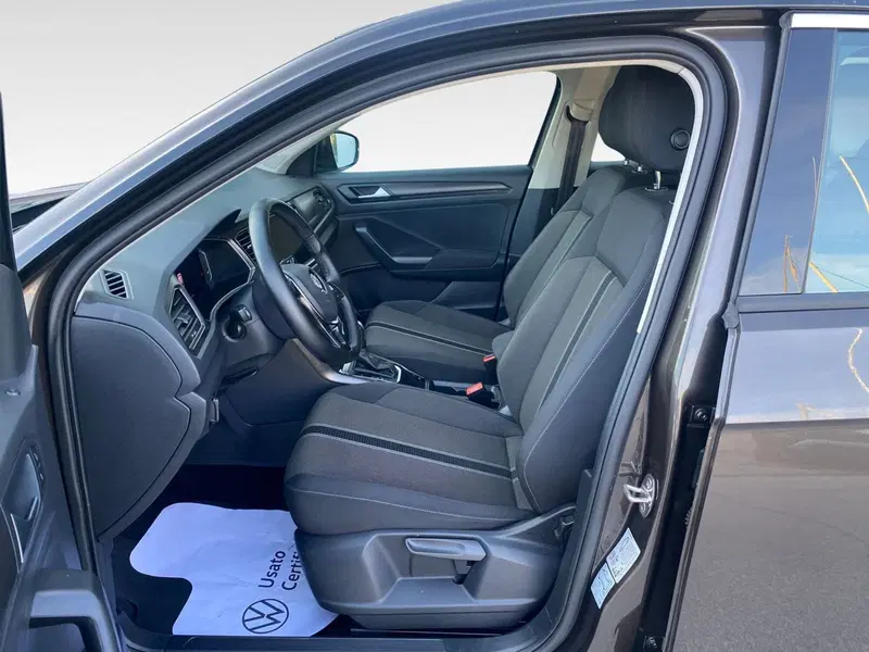 Volkswagen T-Roc usata a Frosinone (11)