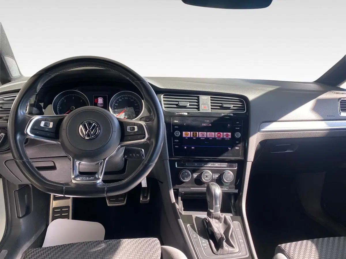Volkswagen Golf usata a Frosinone (13)